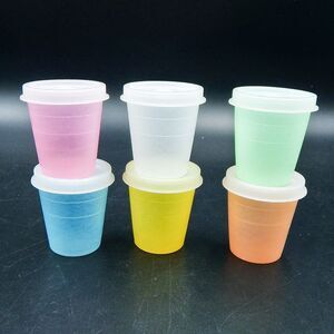 Tupperware Midgie Containers Vintage 2 oz #101 5 Lids #201 2 Inch Tall Set 6
